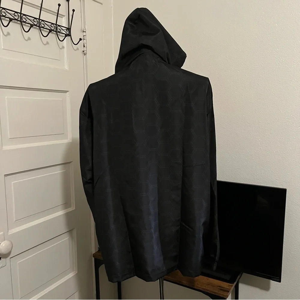 Champion Unisex Savinthebees Black & Yellow Honeycomb Anorak Windbreaker NWT S-M - Picture 6 of 11